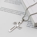 Collar Religioso con Cruz de Jesús